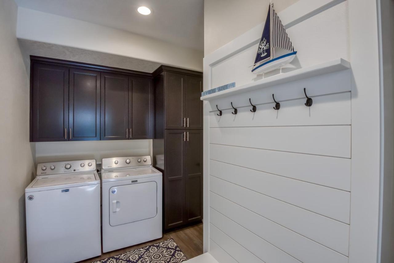 Oceanview Townhome - Pet Friendly - Sleeps 6 - King Depoe Bay Bagian luar foto