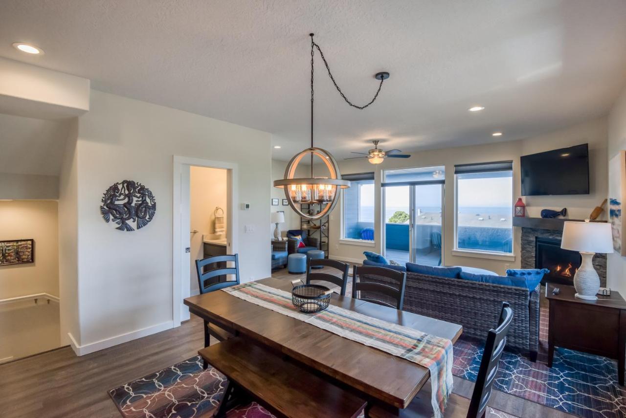 Oceanview Townhome - Pet Friendly - Sleeps 6 - King Depoe Bay Bagian luar foto