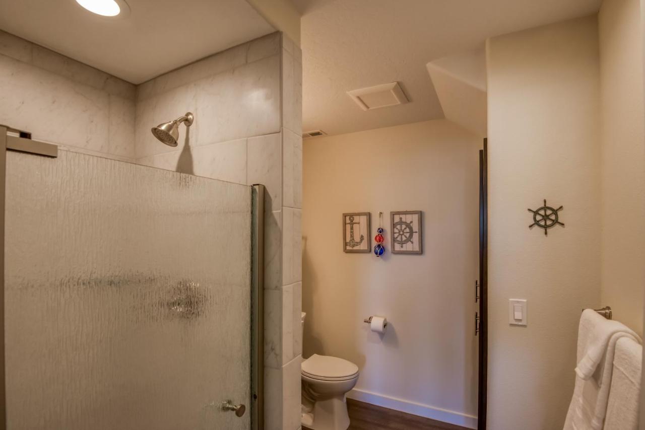 Oceanview Townhome - Pet Friendly - Sleeps 6 - King Depoe Bay Bagian luar foto